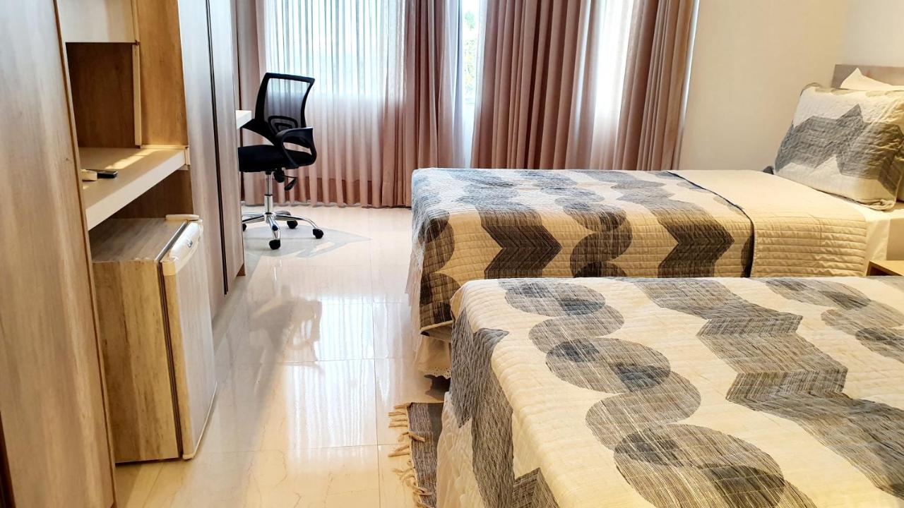 Apto Luxo Em - Beira Mar